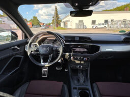 
										Audi Q3 vollständig									