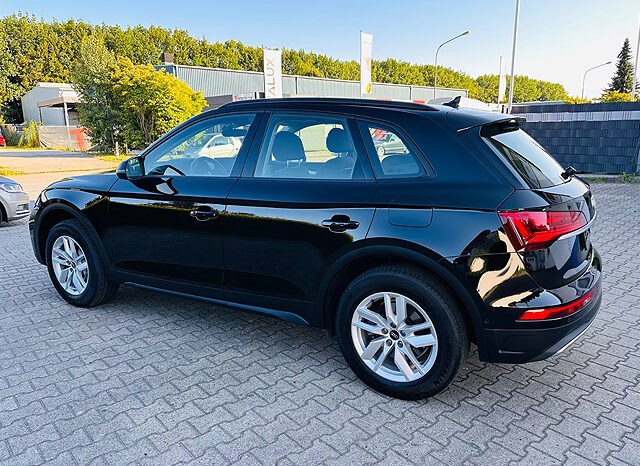 
								Audi Q5 vollständig									