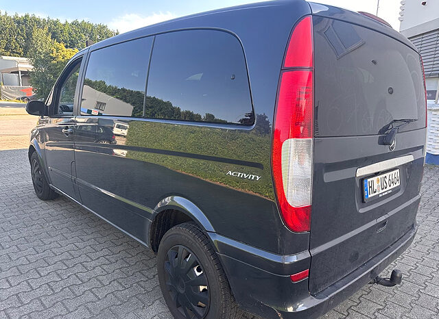 
								Mercedes-Benz Viano vollständig									