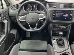 
										Volkswagen Tiguan vollständig									