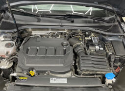 
										Volkswagen Passat Variant vollständig									